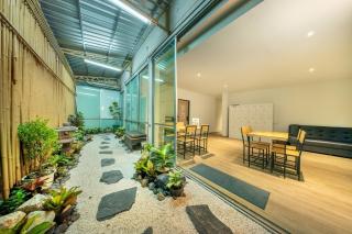 SHIN Hotel Victory Monument - 1