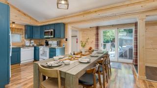 The Rustic Cottage by AvantStay Hot Tub Fire Pit Pool Table 5mins to Town - 9