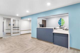 WoodSpring Suites Elkhart - 6