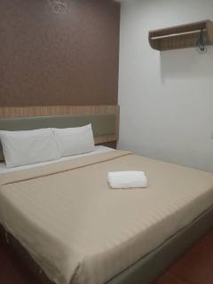 Watermelon Hotel - 7