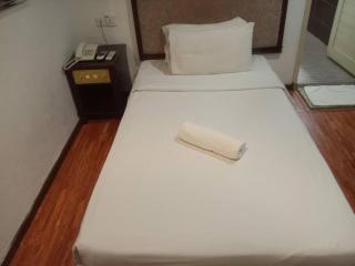 Watermelon Hotel - 2