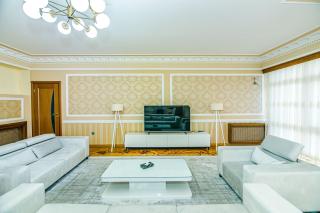NIZAMI STREET ViP PRESTIGE APARTMENT - 9