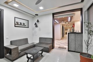 Hotel O Vatva Railway Station Formerly Anmol Palace - 6