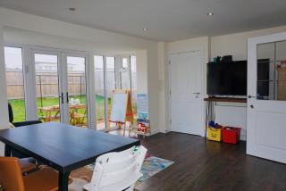 Ideal Homestay Edinburgh - 2