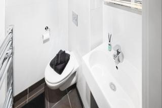Student Only, Luxury Studio Aldgate Residence - 5