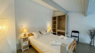 Jolie maison à étage en résidence avec piscine - 4