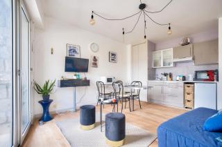 700m de la plage, centre Dinard, 2 adultes 1 enfant - 3