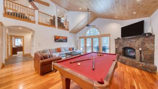 Donner Ridge by AvantStay Minutes to Skiing Deck Ping Pong Pool Table - 7