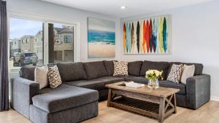 Sandy by AvantStay Oceanview Steps to Beach Patio w Fire Pit Dining Area - 7