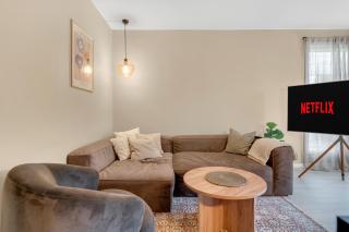 Arctic Luxe Horizon l Sea View l Balcony - 5