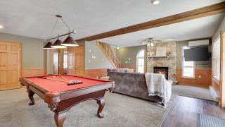 Sycamore Cove by AvantStay Hot Tub Game Rooms - 8