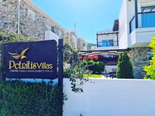 Petritis Villas - 3