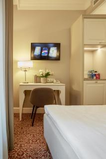 Ratonda Centrum Hotels - 8