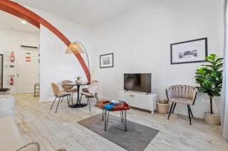 Tanoeiros Residence by An Island Apart - 2