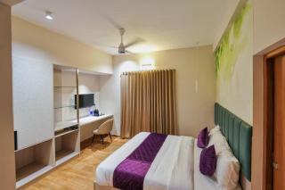 M Suites And Hotel - 4