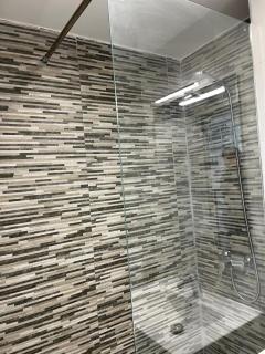 Inmejorable Ubicación en Madrid - Madrid - 5