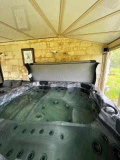 Domaine de La Nouillière - Jacuzzi - 9