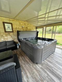 Domaine de La Nouillière - Jacuzzi - 3