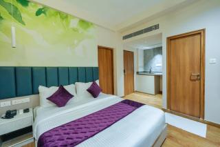 M Suites And Hotel - 3