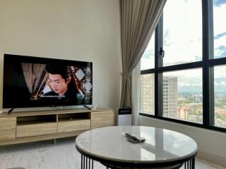 Sky 88 -- Near SG & JB Town & CIQ & City View # 3BR2B # 6pax by Cowidea - 7