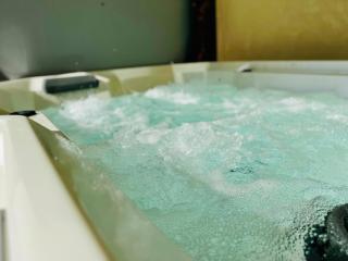 You in colors - Sky of love & private Jacuzzi - 7