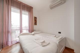 10 minutes from Bocconi, Elegance and Comfort - 7