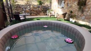 Countryside home Villa Luna with Private Yard & Jacuzzi - 1