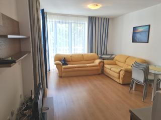 Excelsior Apartment - 8