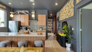 Sleeps 16 2 Homes Next Door Walk to Dining Music Lischey Loft The Bloom House by AvantStay - 1