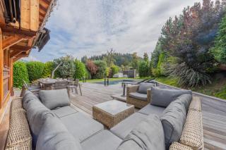 Alpine Luxury Chalet Pool & Jacuzzi - 2