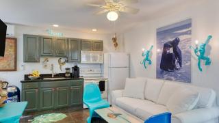 Monkey House by AvantStay Pool by Duval Street - 6