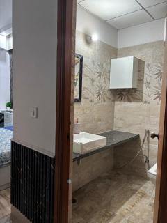 The Royal Studio Retreat - 7