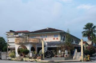Lumut Villa Inn - 4