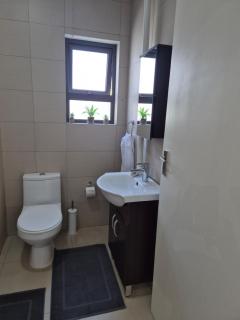 Elegant Bliss -2 bedroomed at Dainfern, in Fourways, Sandton - Fourways - 5
