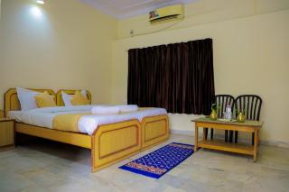 The Lala Hotel and Resort - 9