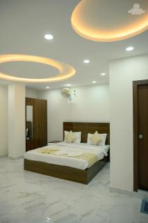 The Golden Dream - 9