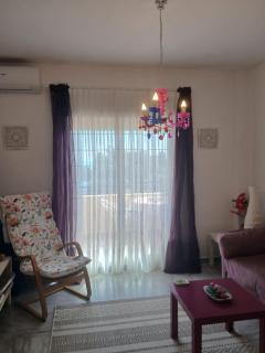 Chic 1 Bedroom Holiday Apartment in Calle Timón - 2