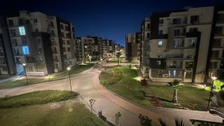 DoUu Stay 1, Luxury 2BR, Modern Design Homes Zayed - 6