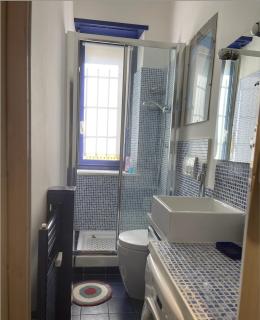 Bright four-room apartment with a large terrace - 3