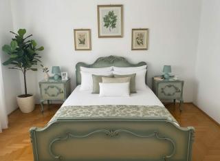 Family-Friendly Comfort in the Heart of Koukaki - 0