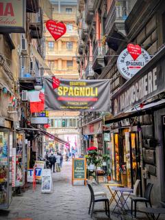 Incoming Quartieri Spagnoli - 9