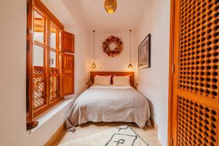 RIAD THE MILESTONE - 2