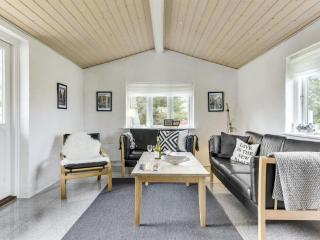 Holiday Home Bedri - 800m from the sea by Interhome - 3