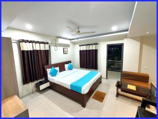 Rooftop Sea View Boutique Shivangi Hotel Near Jagannath Temple 1400m - Restaurant- Lift and Free Parking Facilities - Fully Air Conditioning Premium Rooms- Best Sea Beach Hotel In Puri - 2