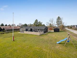 Holiday Home Amine - 300m to the fjord by Interhome - 3