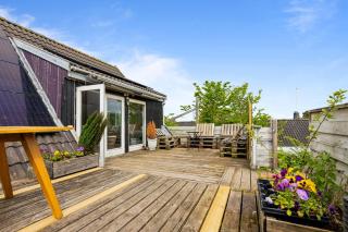 Entire Apartment with 2 Bedrooms and Private Patio - 8