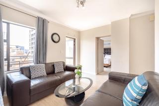 Luxury Sandton Central Westpoint 2 bed Apartment - 8