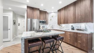 Walk to Slopes Hot Tub Balcony Views Mins to Main Street Deer Valley Haven by AvantStay - 7