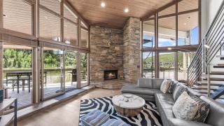 Walk to Slopes Hot Tub Balcony Views Mins to Main Street Deer Valley Haven by AvantStay - 5