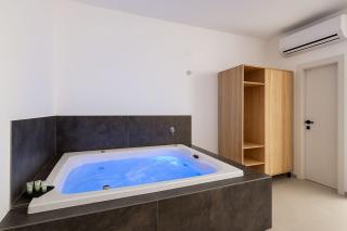 פסגת הגליל - סוויטות מדהימות לזוגות במושב מנות - 1